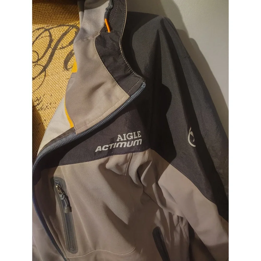 Aigle Actimum Mens Gray Black Hooded Softshell Technical Jacket Size L